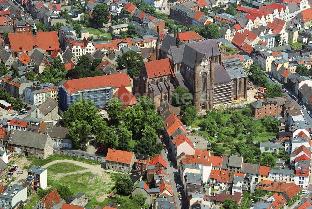 Luftbild Wismar - St. Georgenkirche Wismar