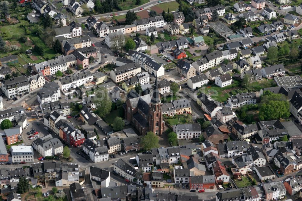 Trier Euren von oben - St. Helena Kirche Euren in Trier im Bundesland Rheinland-Pfalz