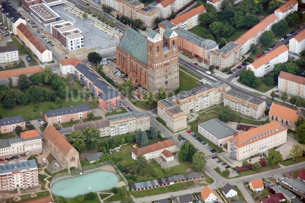 Luftaufnahme Prenzlau - St. Marienkirche in Prenzlau im Bundesland Brandenburg