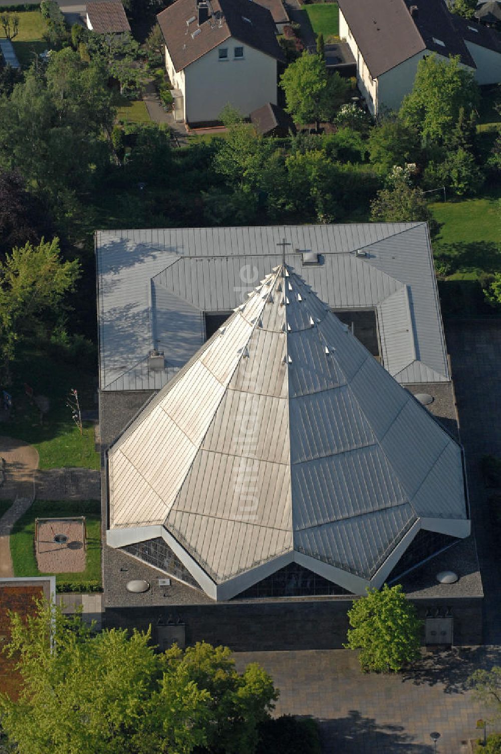 Fulda von oben - St. Paulus Kirche in Fulda