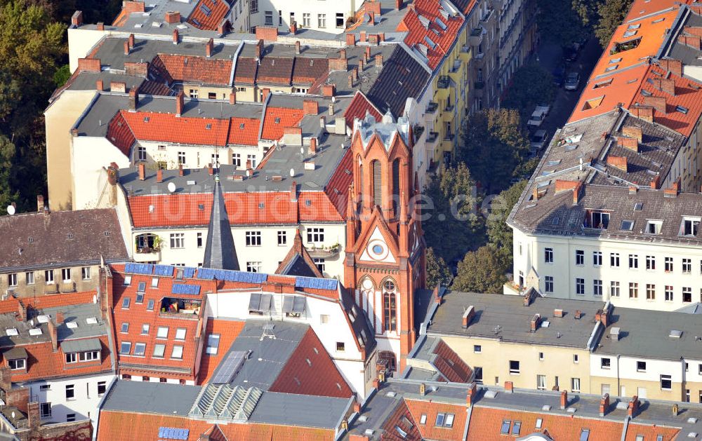 Berlin Kreuzberg aus der Vogelperspektive: St. Tabor Kirche in Kreuzberg