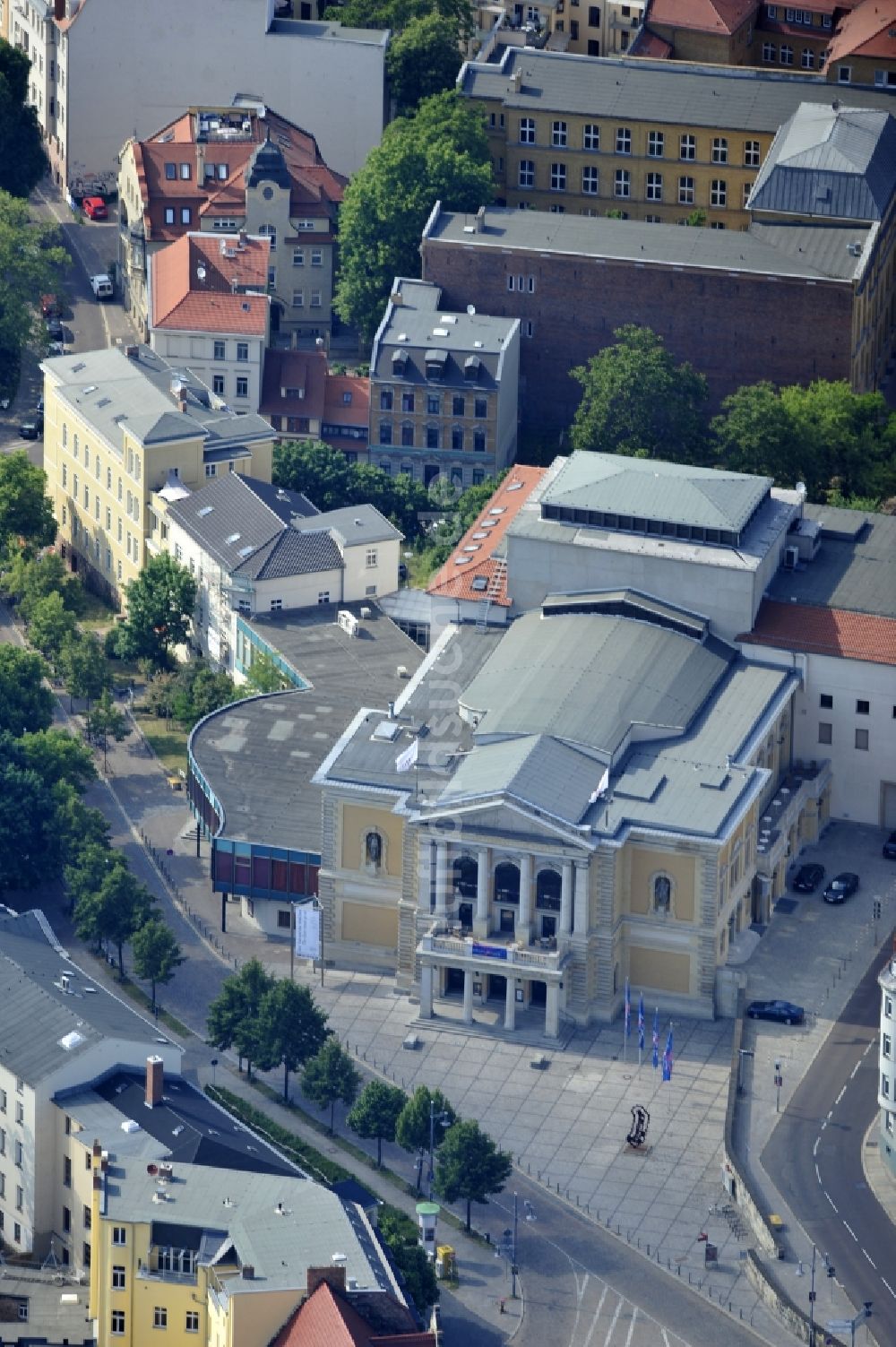 Luftbild Halle Saale - Staatstheater und Oper in Halle (Saale)