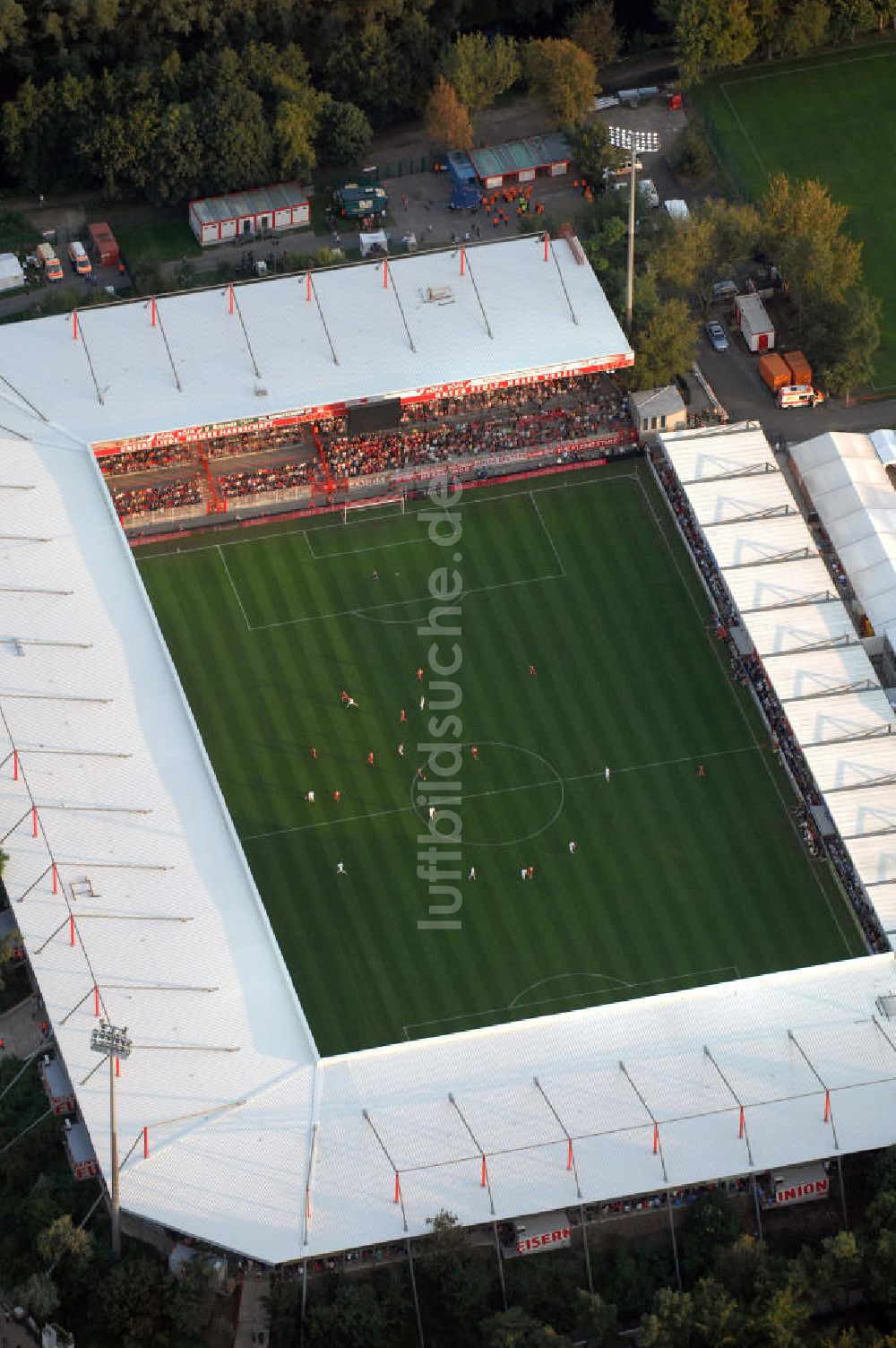 Luftbild Berlin - Stadion Alte Försterei des 1. FC Union in Berlin-Köpenick