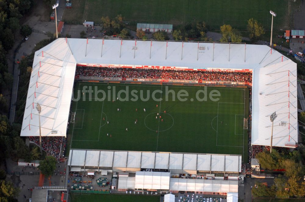 Luftbild Berlin - Stadion Alte Försterei des 1. FC Union in Berlin-Köpenick