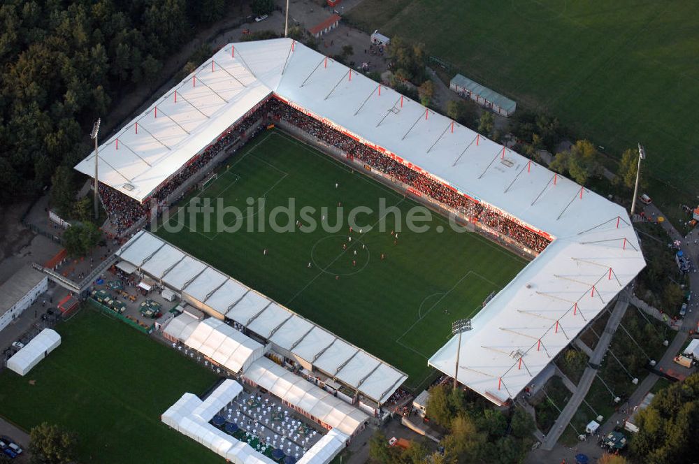 Berlin von oben - Stadion Alte Försterei des 1. FC Union in Berlin-Köpenick