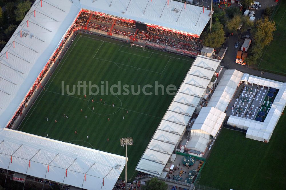 Luftaufnahme Berlin - Stadion Alte Försterei des 1. FC Union in Berlin-Köpenick