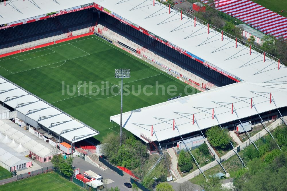 Berlin aus der Vogelperspektive: Stadion Alte Försterei des 1. FC Union in Berlin-Köpenick