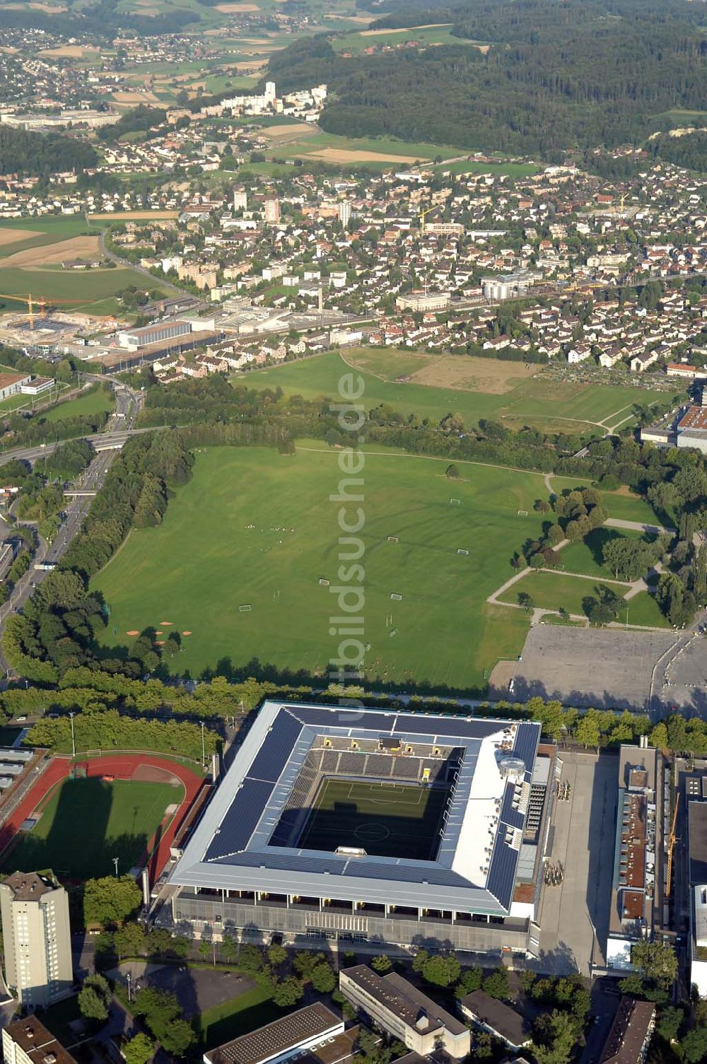 Luftaufnahme Bern - Stadion - Arena des Stade de Suisse in Bern in der Schweiz