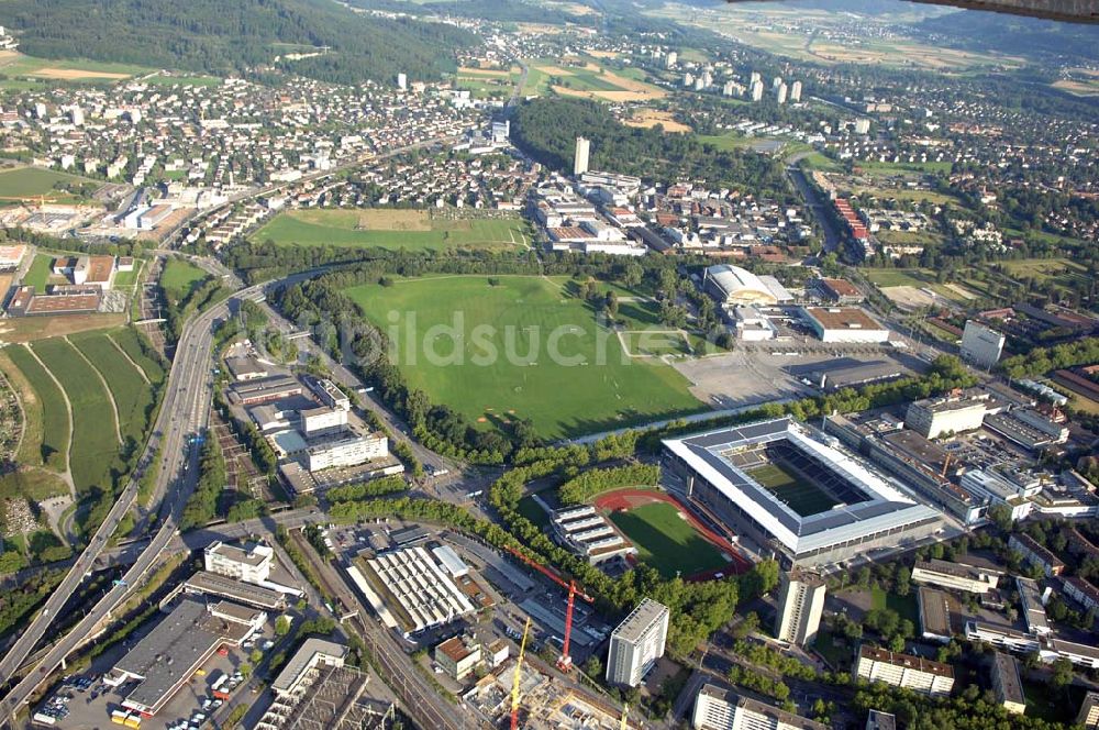 Bern von oben - Stadion - Arena des Stade de Suisse in Bern in der Schweiz