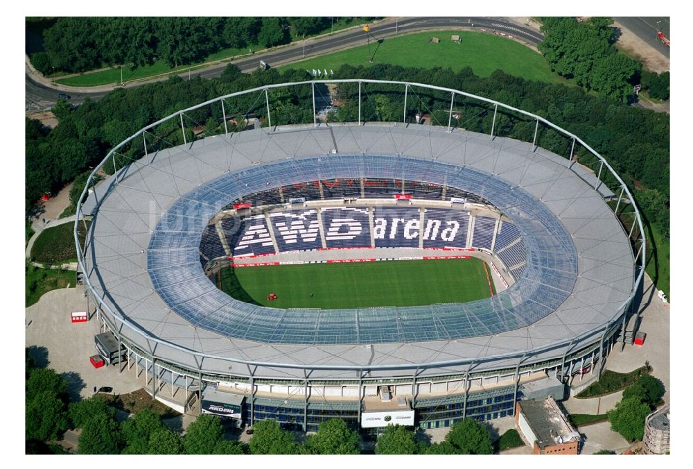 Hannover von oben - Stadion AWD-Arena im Stadtteil Calenberger Neustadt von Hannover in Niedersachsen