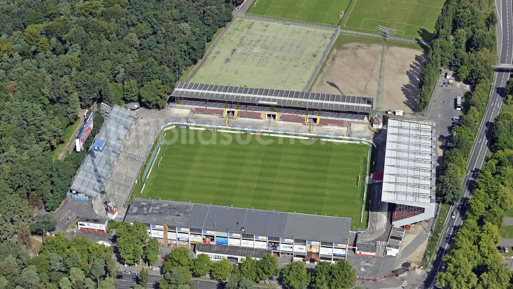 Offenbach aus der Vogelperspektive: Stadion Bieberer Berg Offenbach