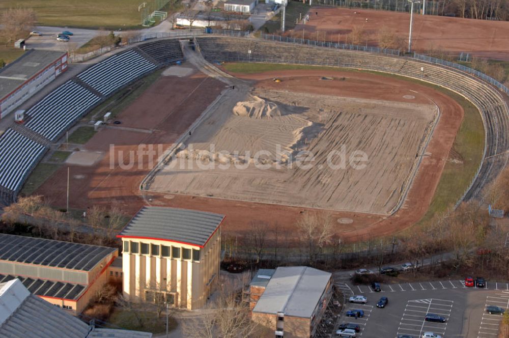 Luftaufnahme Halle - Stadion im Bildungszentrum in Halle