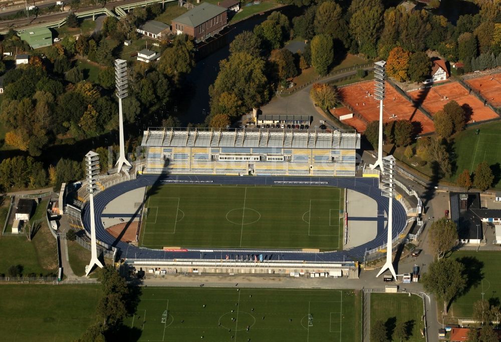 Luftaufnahme Jena - Stadion des FC Carl Zeiss auf dem Ernst Abbe Sportfeld in Jena im Bundesland Thüringen