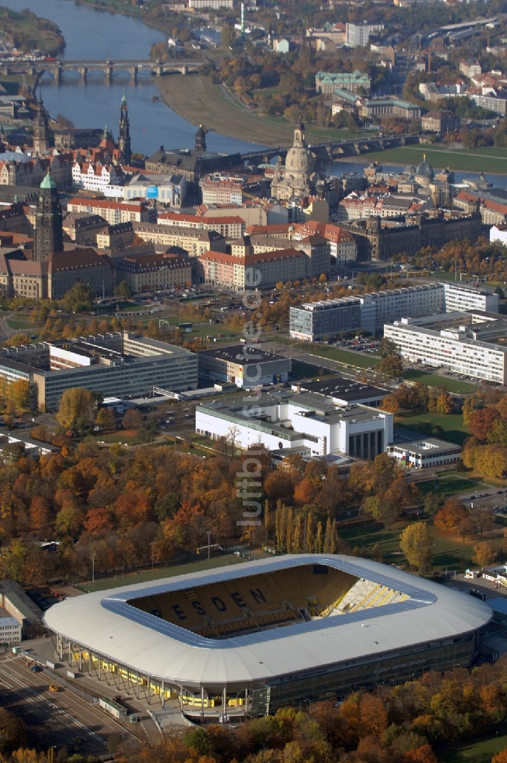 Luftbild Dresden - Stadion DDV-Stadion Dresden im Bundesland Sachsen