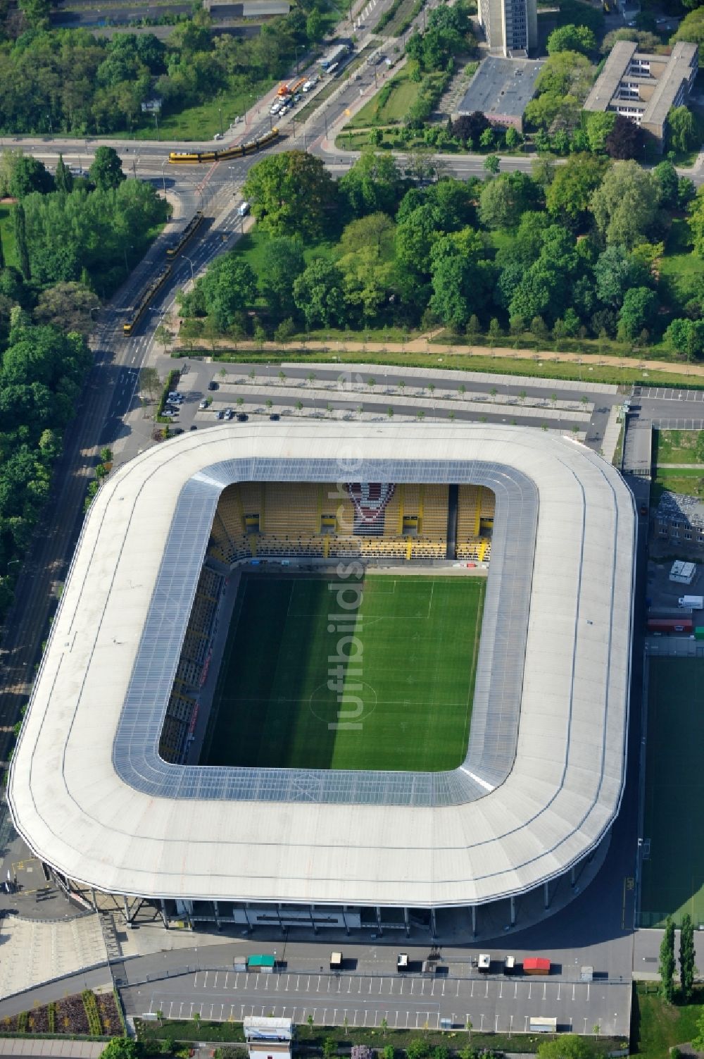 Dresden von oben - Stadion DDV-Stadion Dresden im Bundesland Sachsen