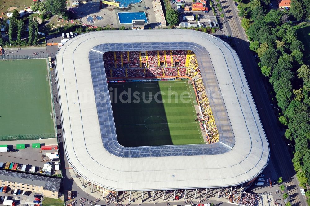 Dresden von oben - Stadion DDV-Stadion Dresden im Bundesland Sachsen