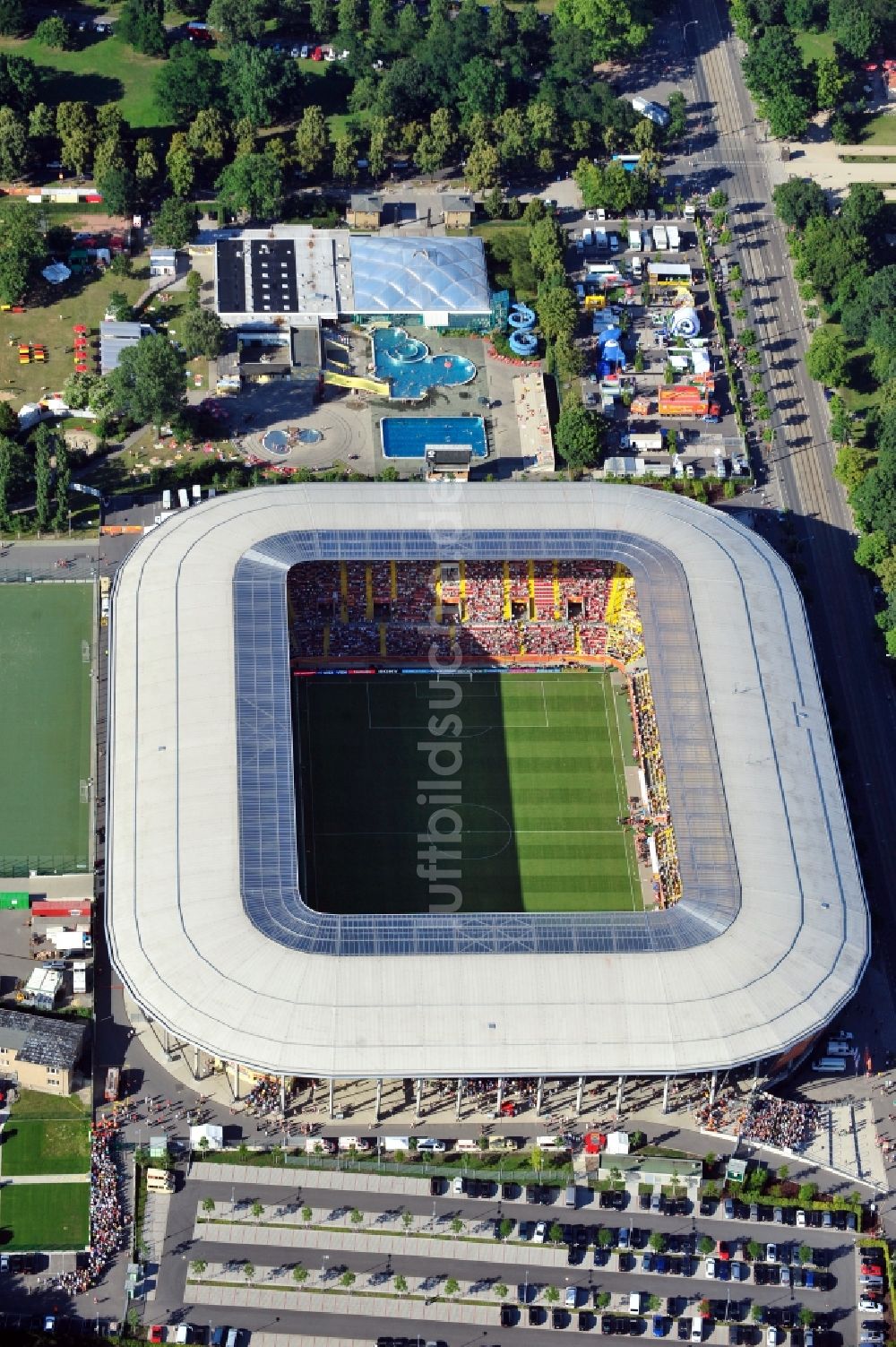 Dresden aus der Vogelperspektive: Stadion DDV-Stadion Dresden im Bundesland Sachsen