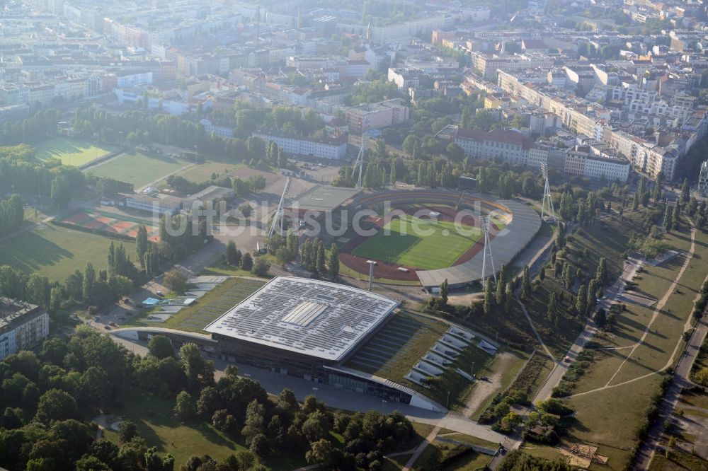 Luftbild Berlin Prenzlauer Berg - Stadion am Friedrich-Ludwig-Jahn-Sportpark in Berlin Prenzlauer Berg