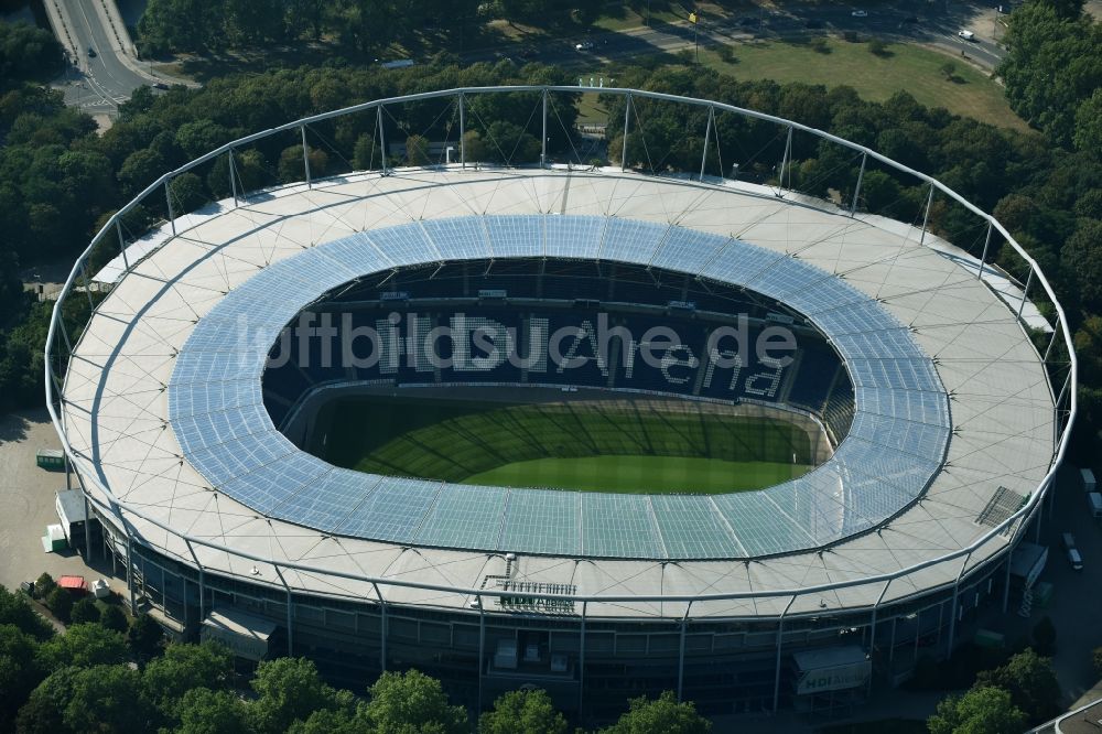 Luftaufnahme Hannover - Stadion der HDI Arena im Stadtteil Calenberger Neustadt von Hannover in Niedersachsen