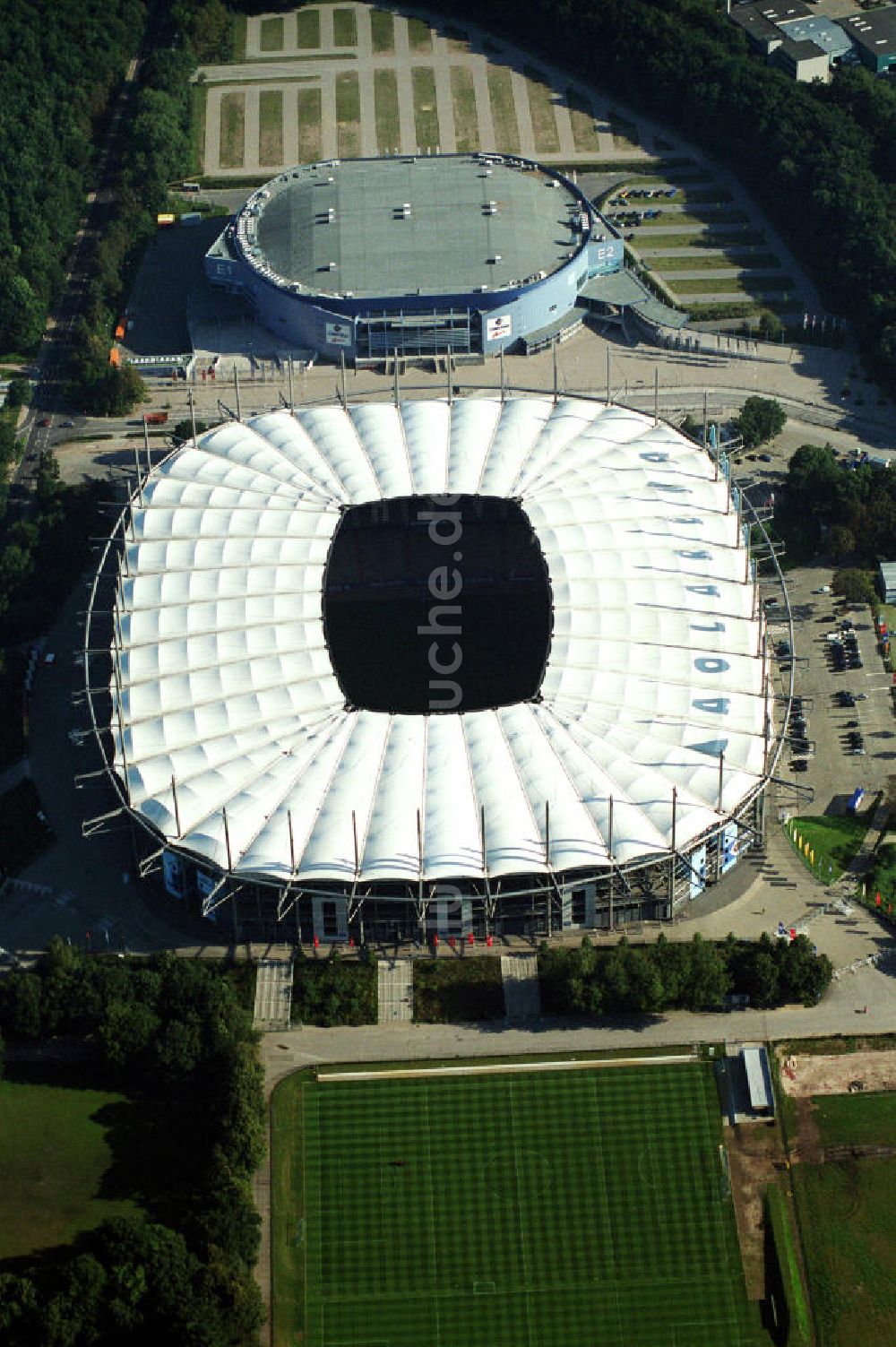 Hamburg von oben - Stadion HSH Nordbank Arena in Hamburg