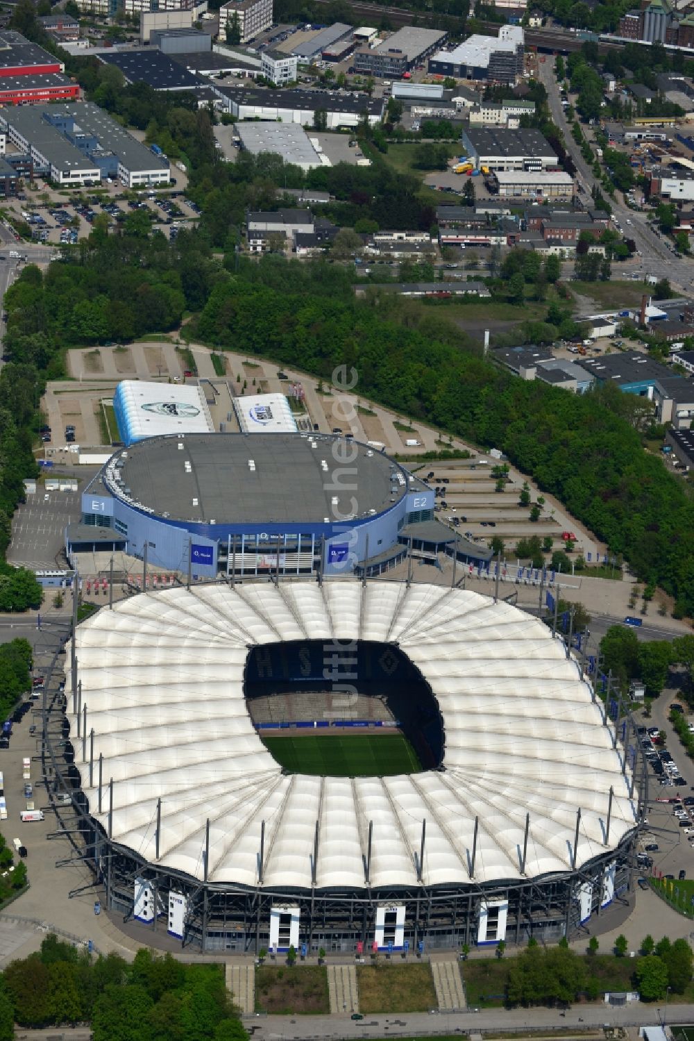 Hamburg aus der Vogelperspektive: Stadion Imtech Arena des Hamburger HSV in Hamburg