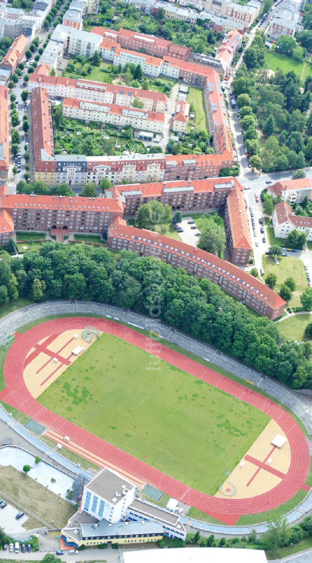 Luftbild Schwerin - Stadion Lambrechtsgrund in Schwerin