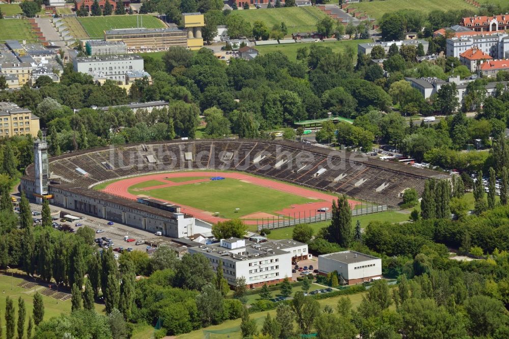 Warschau von oben - Stadion lekkoatletyczny RKS Skra an der ul. Wawelska in Warschau in Polen