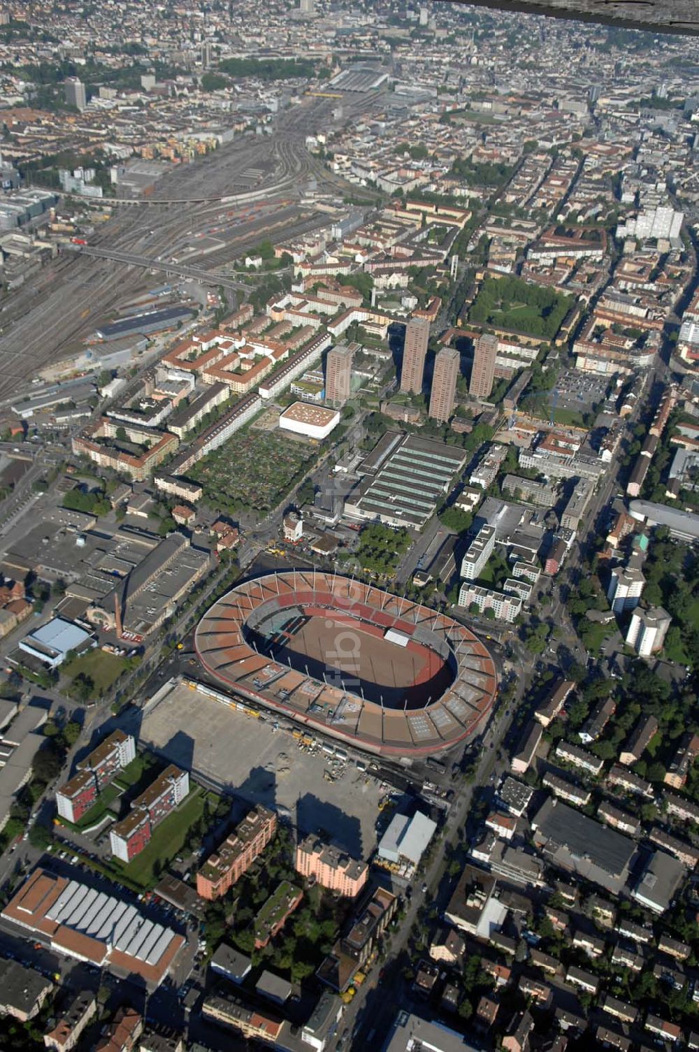 Luftaufnahme ZÜRICH - Stadion Letzigrund in Zürich