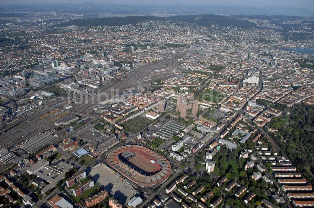 Luftaufnahme ZÜRICH - Stadion Letzigrund in Zürich