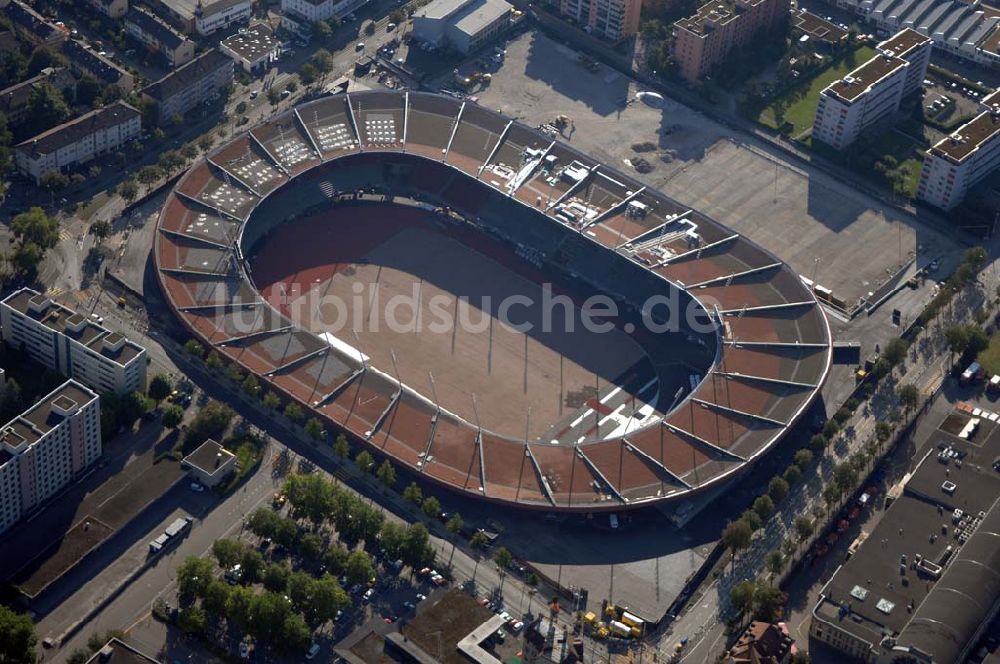 ZÜRICH aus der Vogelperspektive: Stadion Letzigrund in Zürich