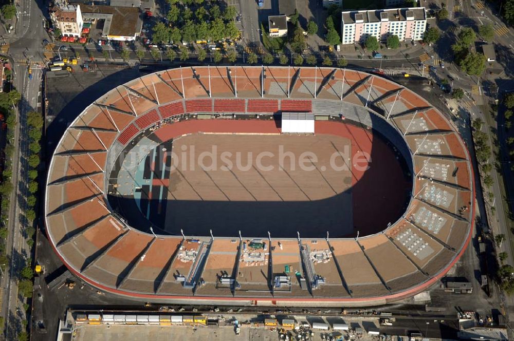 ZÜRICH aus der Vogelperspektive: Stadion Letzigrund in Zürich