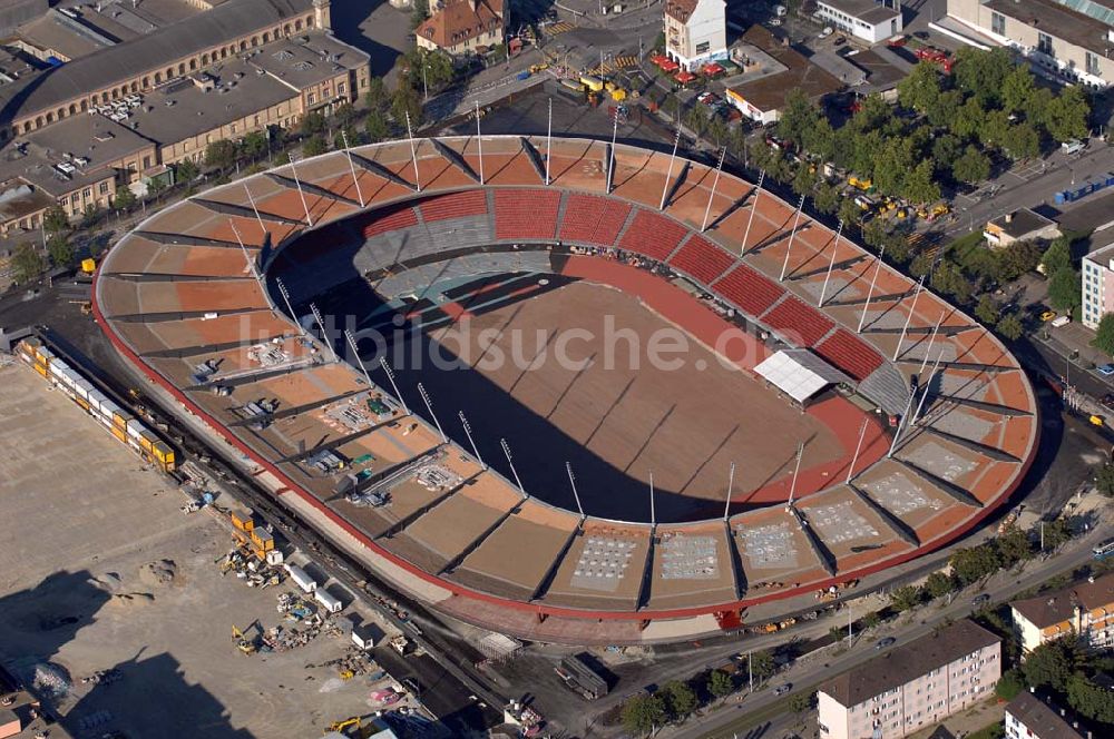 ZÜRICH von oben - Stadion Letzigrund in Zürich