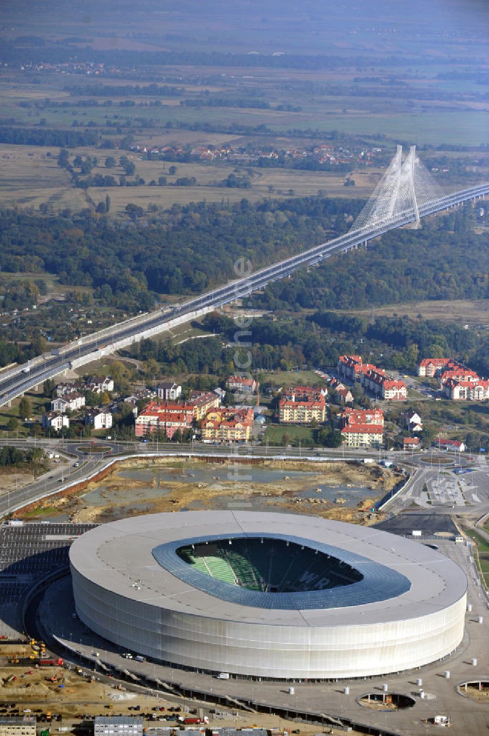 Wroclaw / Breslau von oben - Stadion Miejski Breslau / Wroclaw - soccer stadium EM 2012