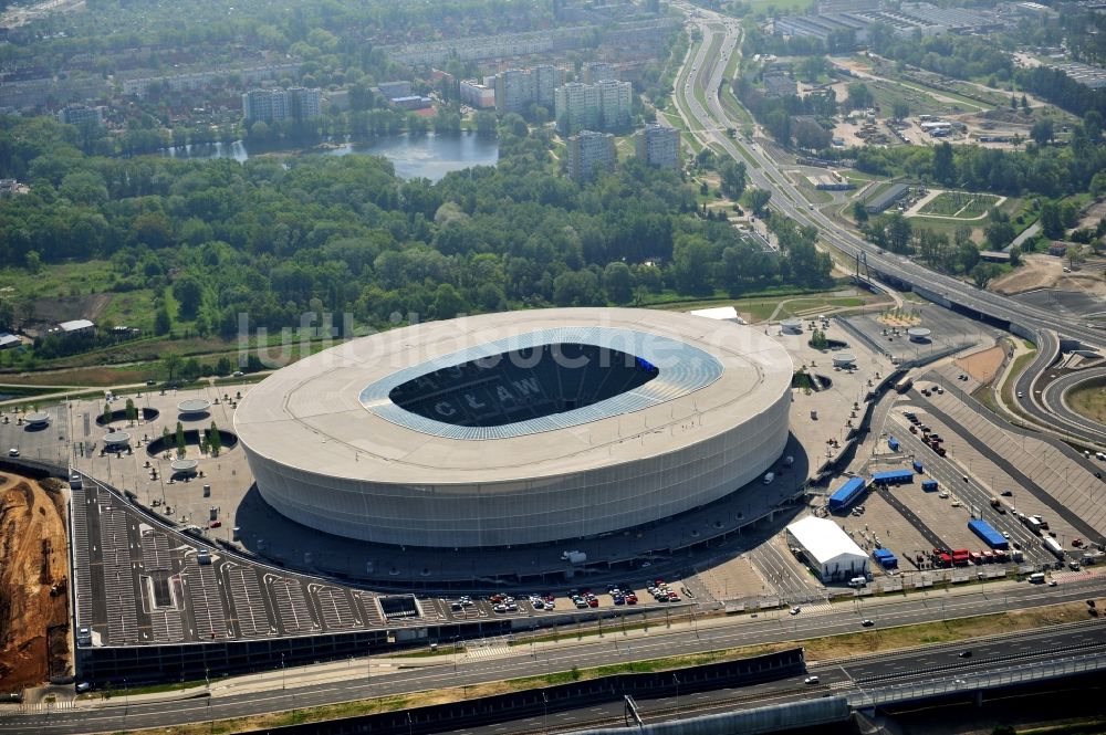 Wroclaw / Breslau von oben - Stadion Miejski Breslau / Wroclaw - soccer stadium EM 2012