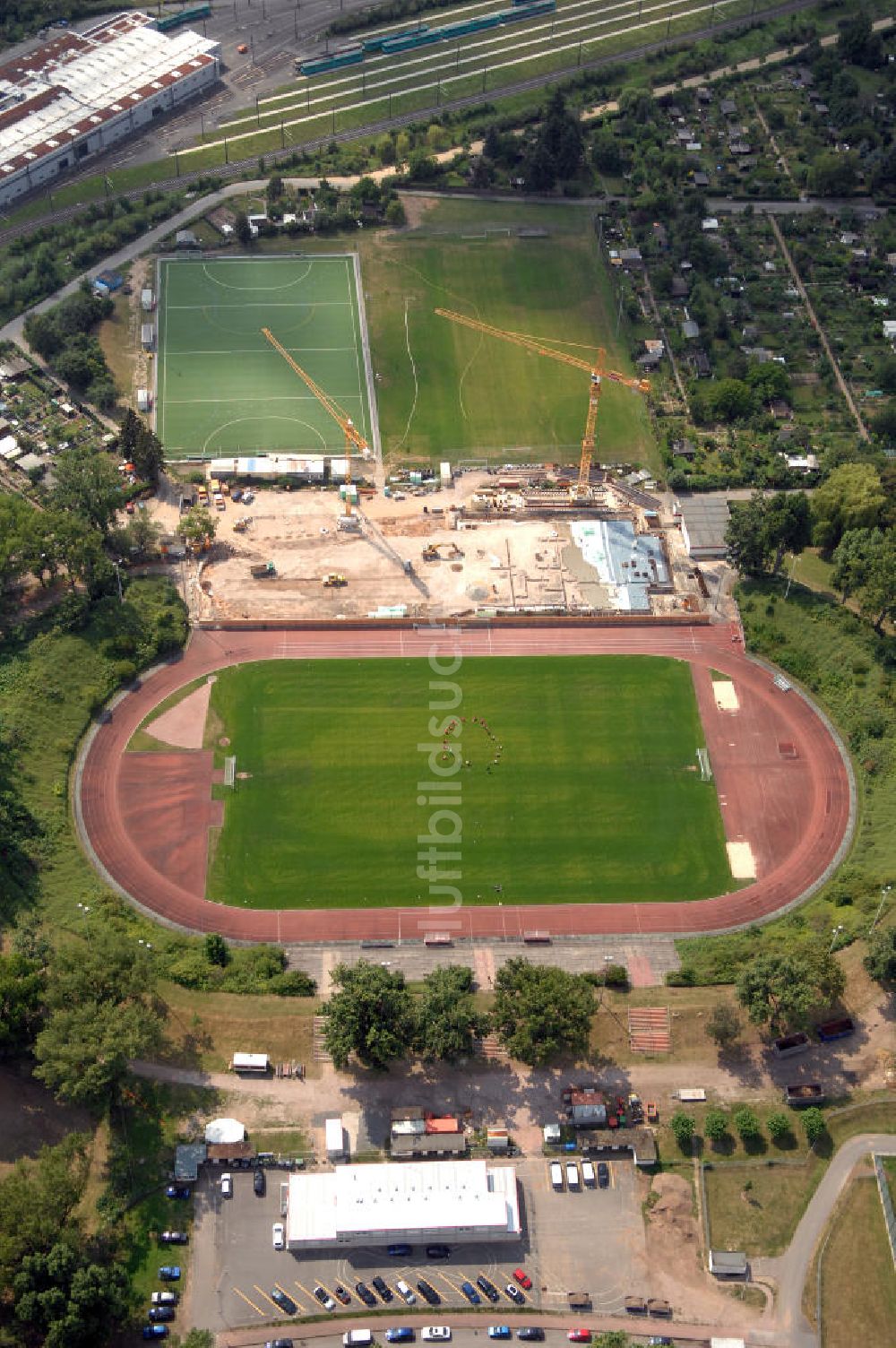 Frankfurt / main von oben - Stadion am Riederwald