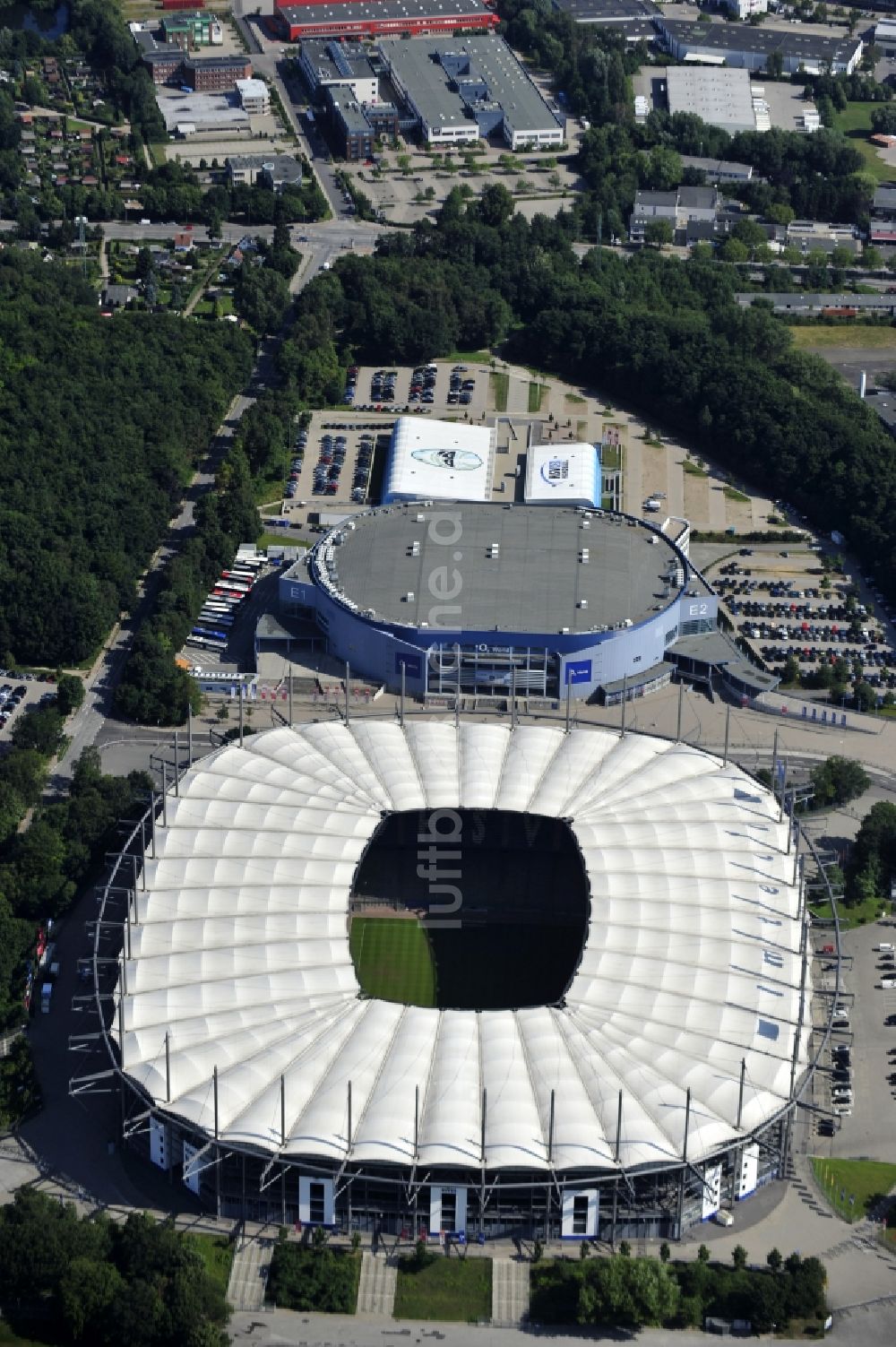 Hamburg aus der Vogelperspektive: Stadion Volksparkstadion des Hamburger HSV in Hamburg