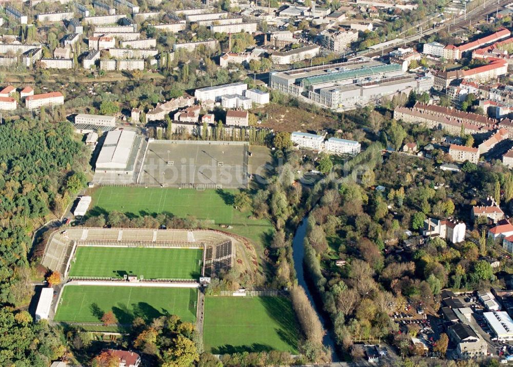 Berlin - Köpenick aus der Vogelperspektive: Stadion Wuhlheide (ehem. Union).