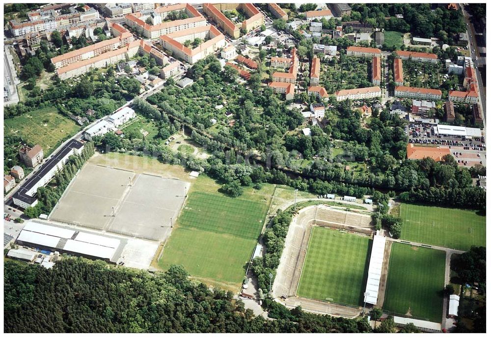 Luftbild Berlin - Köpenick - Stadion an der Wuhlheide - Sitz des 1. FC UNION in Berlin - Köpenick.