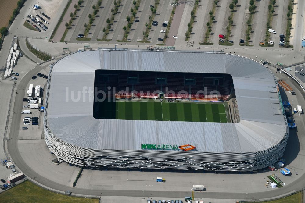 Augsburg aus der Vogelperspektive: Stadion WWK Arena Augsburg im Bundesland Bayern