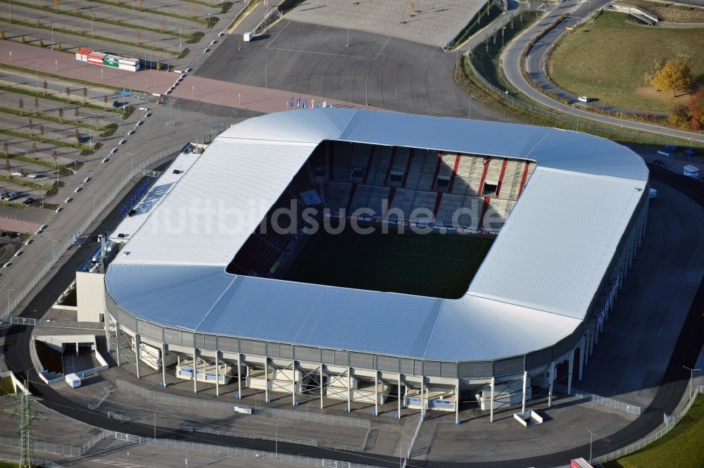 Luftaufnahme Augsburg - Stadion WWK Arena des Fußballvereins FC Augsburg im Bundesland Bayern