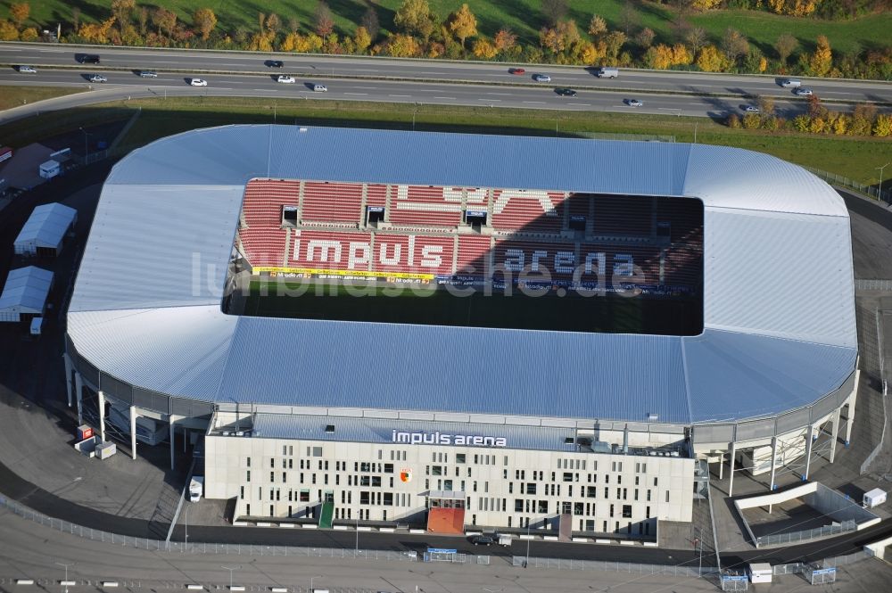 Augsburg von oben - Stadion WWK Arena des Fußballvereins FC Augsburg im Bundesland Bayern