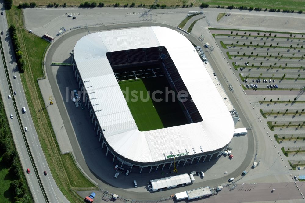 Augsburg aus der Vogelperspektive: Stadion WWK Arena des Fußballvereins FC Augsburg im Bundesland Bayern