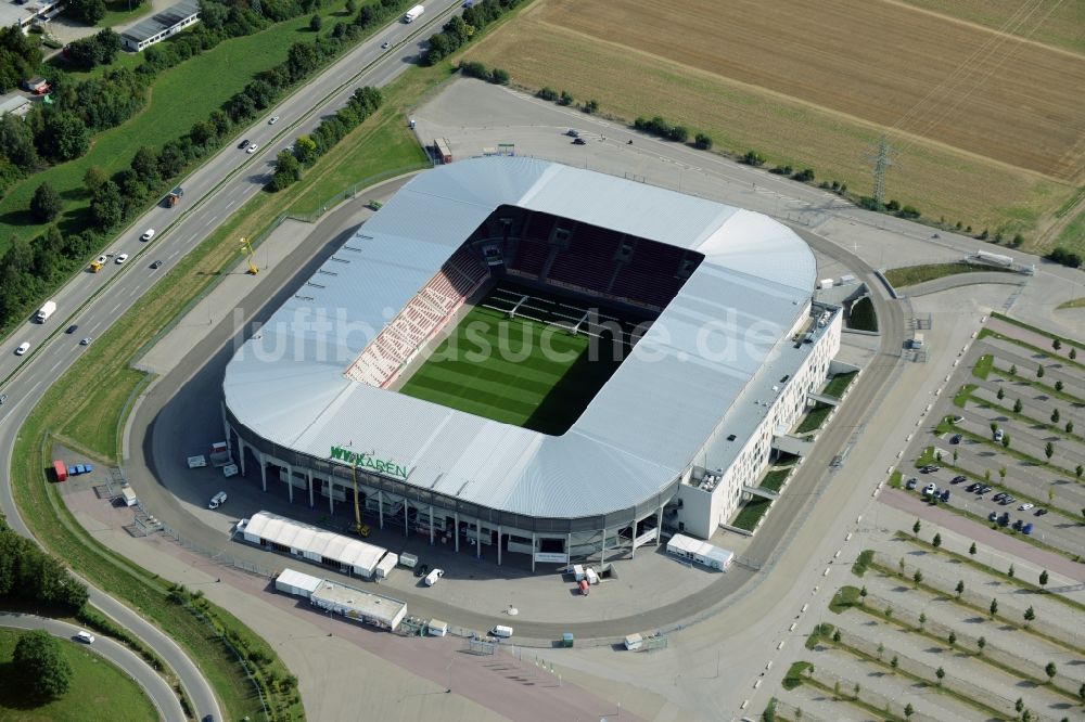 Augsburg aus der Vogelperspektive: Stadion WWK Arena des Fußballvereins FC Augsburg im Bundesland Bayern