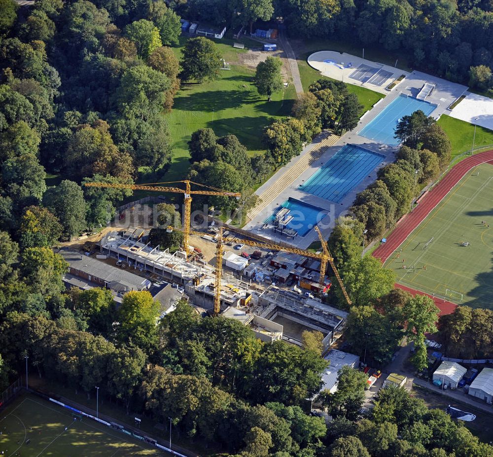 Köln aus der Vogelperspektive: Stadionbad Köln