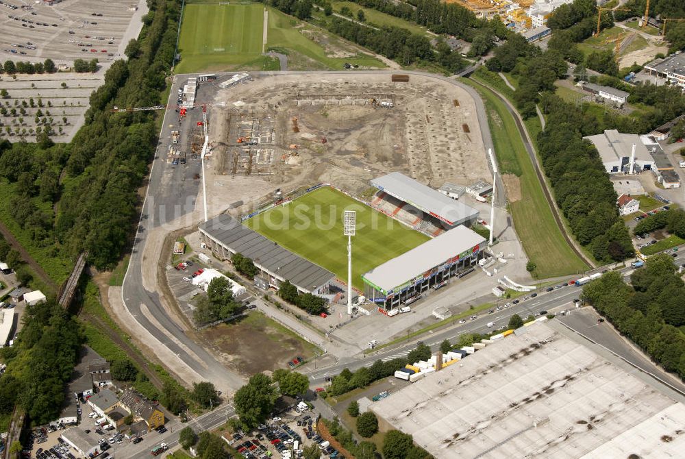 Luftbild Essen - Stadionneubau zum Rot- Weiss - Stadion in Essen / RWE Stadion