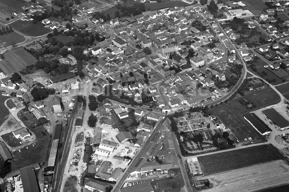 Hofheim in Unterfranken von oben - Stadt - Ansicht der Stadt Hofheim im Landkreis Haßberge in Unterfranken im Bundesland Bayern