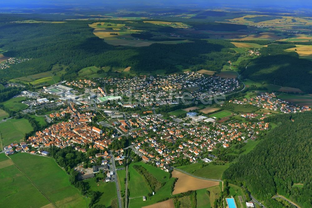 Ebern aus der Vogelperspektive: Stadt- Ansicht der zum Landkreis Haßberge gehörenden Gemeinde Ebern im Bundesland Bayern