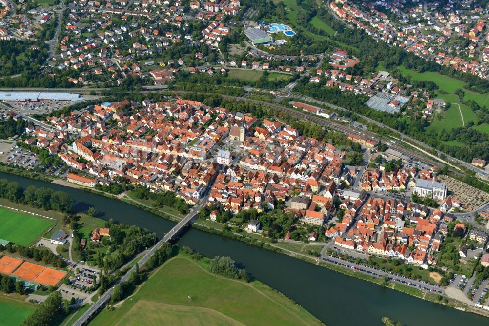 Luftbild Haßfurt - Stadt- Ansicht der zum Landkreis Haßberge gehörenden Stadt Haßfurt im im Bundesland Bayern