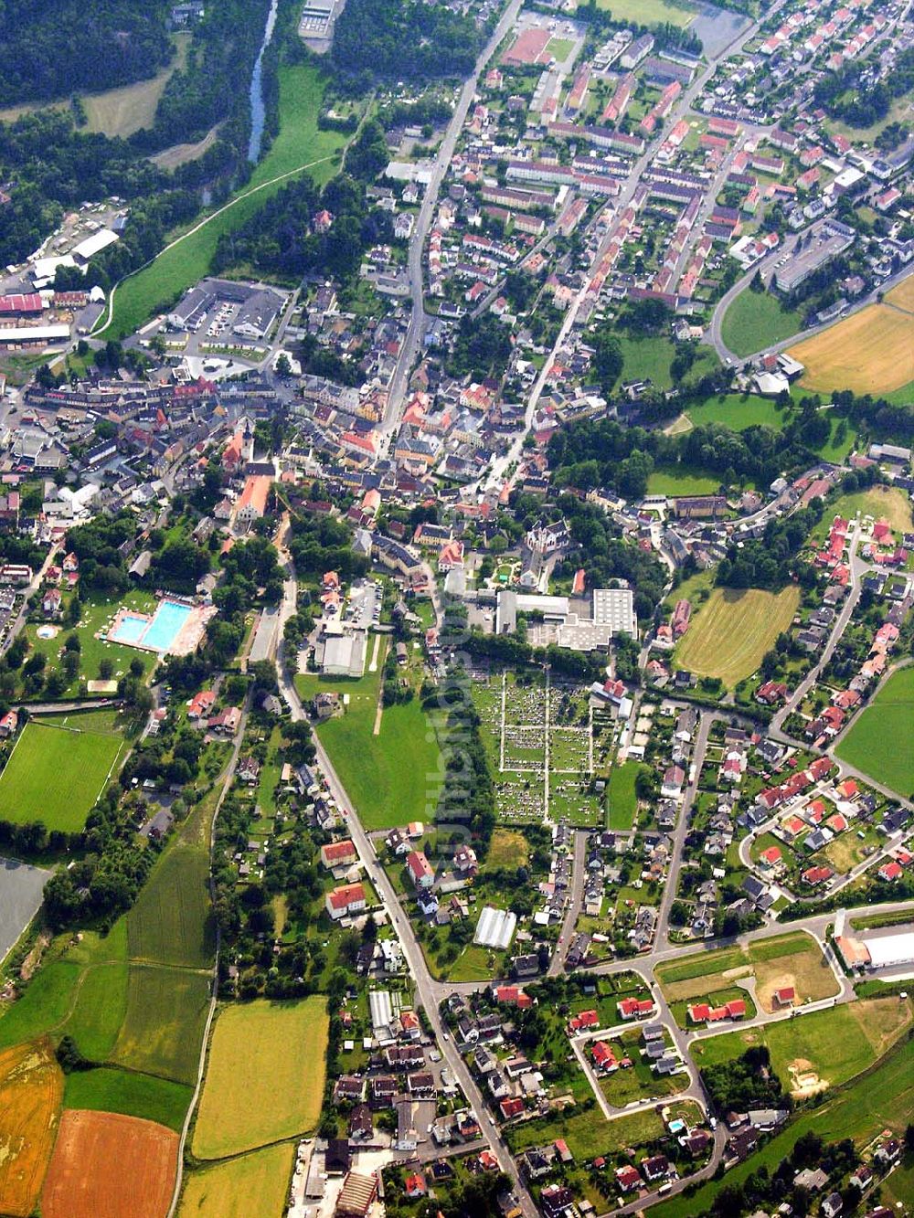 Arzberg (Bayern) aus der Vogelperspektive: Stadt Arzberg in Oberfranken - Bayern