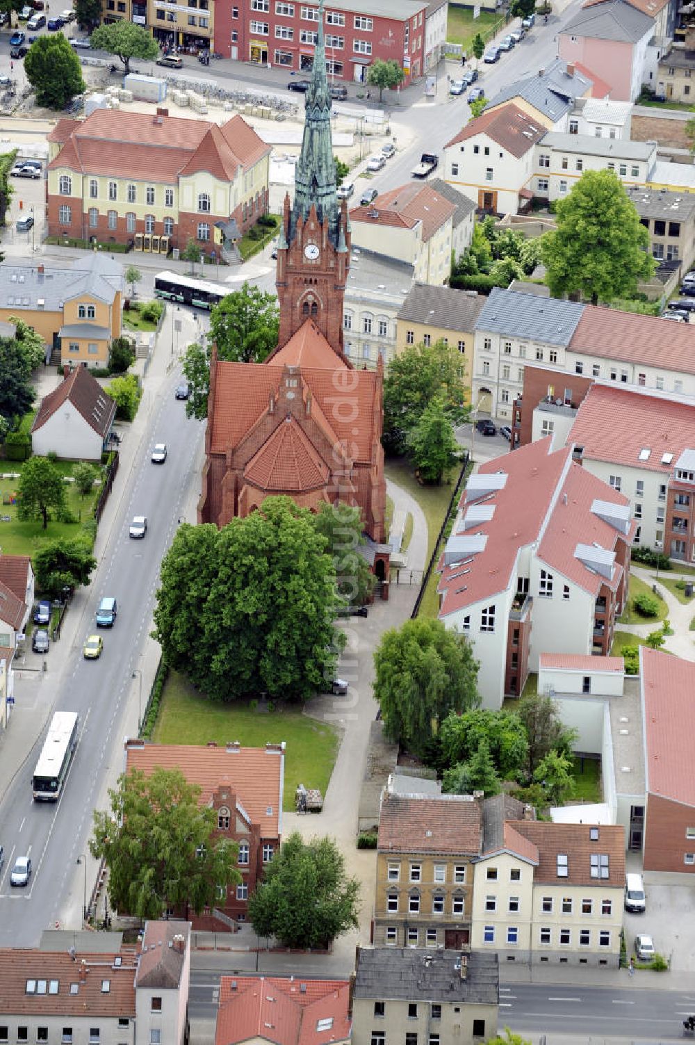 Bernau von oben - Stadt Bernau und Herz Jesu Kirche